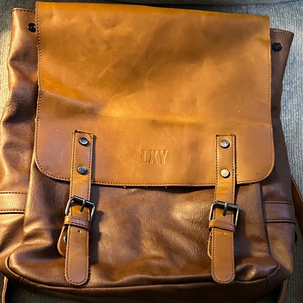 Brown Leather Backpack for computer - image 1